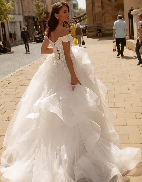 Vestido De Noiva Princesa Simples  Linis - Cerimónias, Noivas & Noivos
